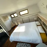 Nuit Insolite A Bord D'une Peniche, 6 Personnes Hotel na wodzie *