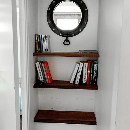 Nuit Insolite A Bord D'une Peniche, 6 Personnes بوتيل بيرج