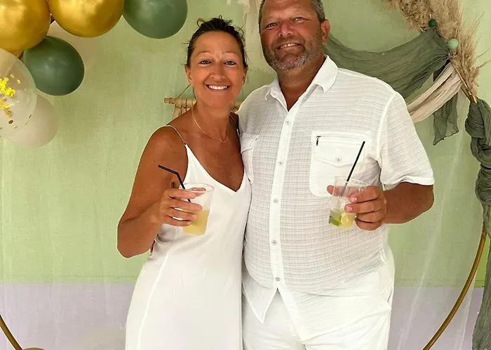 Nuit Insolite à Bord D'une Péniche, 6 Personnes Bateau-hôtel Bergues